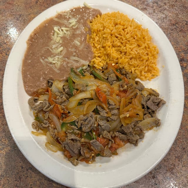 Bistek a la Mexicana Plate.