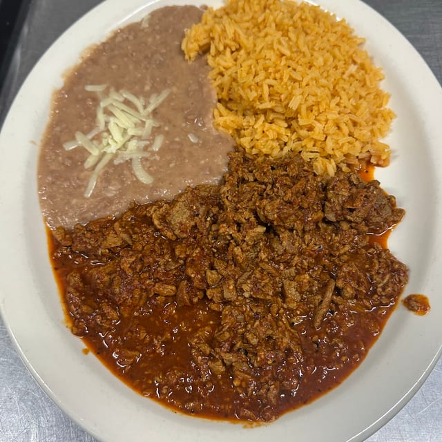 Bistek Con Chile Plate.