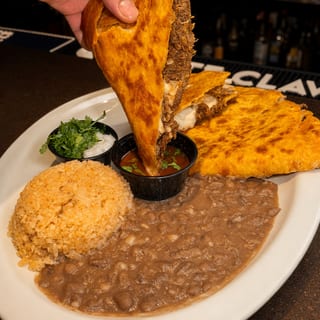 Quesa-Birria